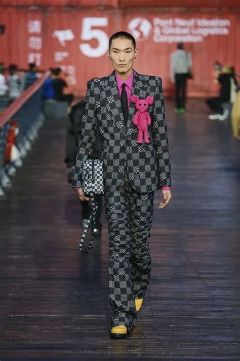 louis vuitton mens ss 21|louis vuitton men's overalls 2021.